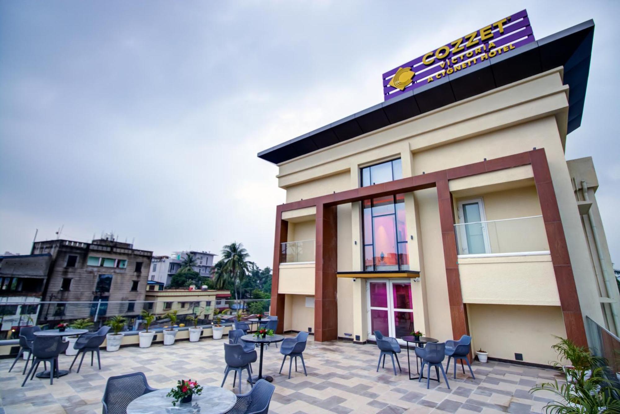 Cozzet Victoria Hotel Бхубанешвар Екстериор снимка