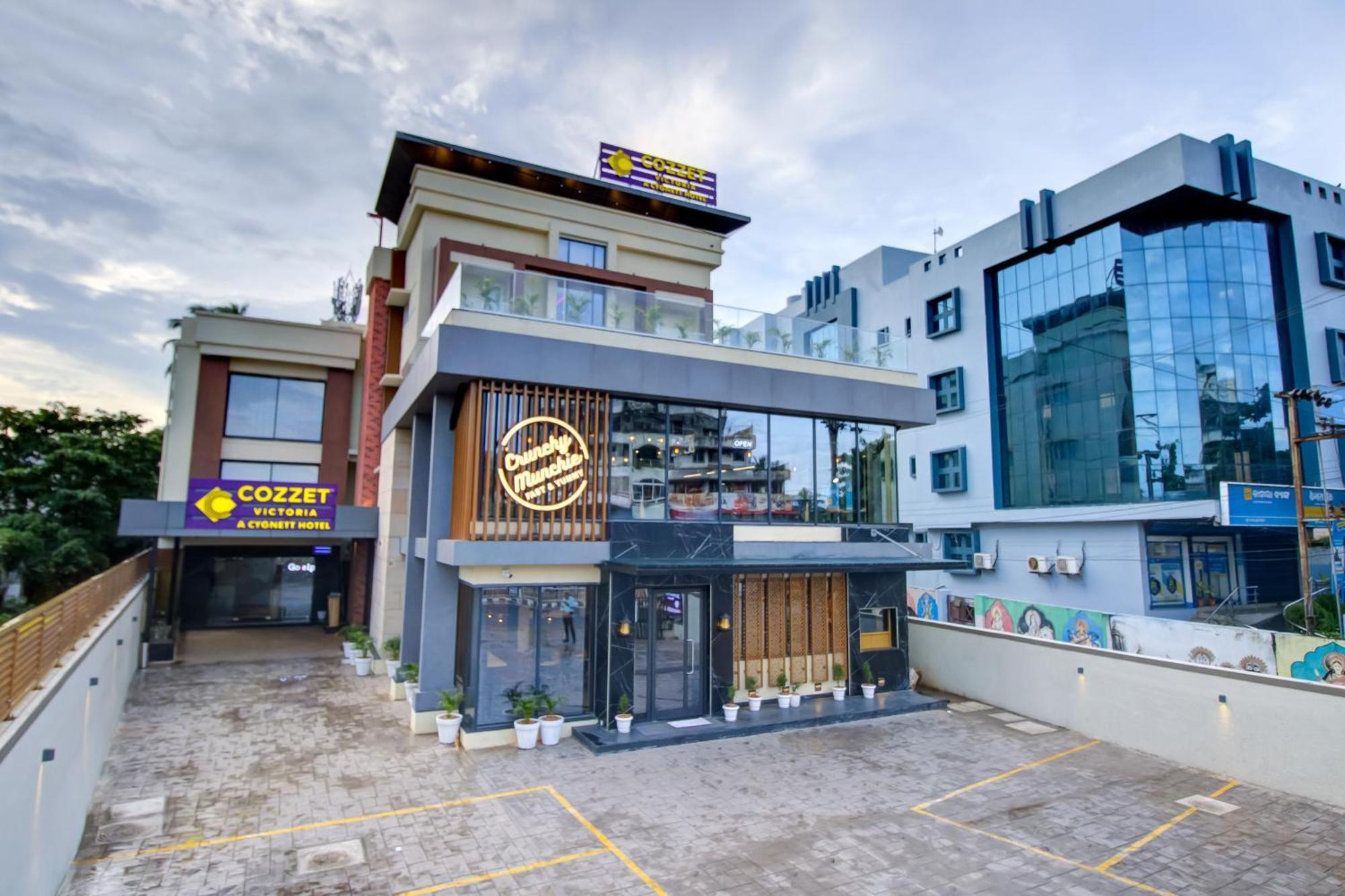 Cozzet Victoria Hotel Бхубанешвар Екстериор снимка