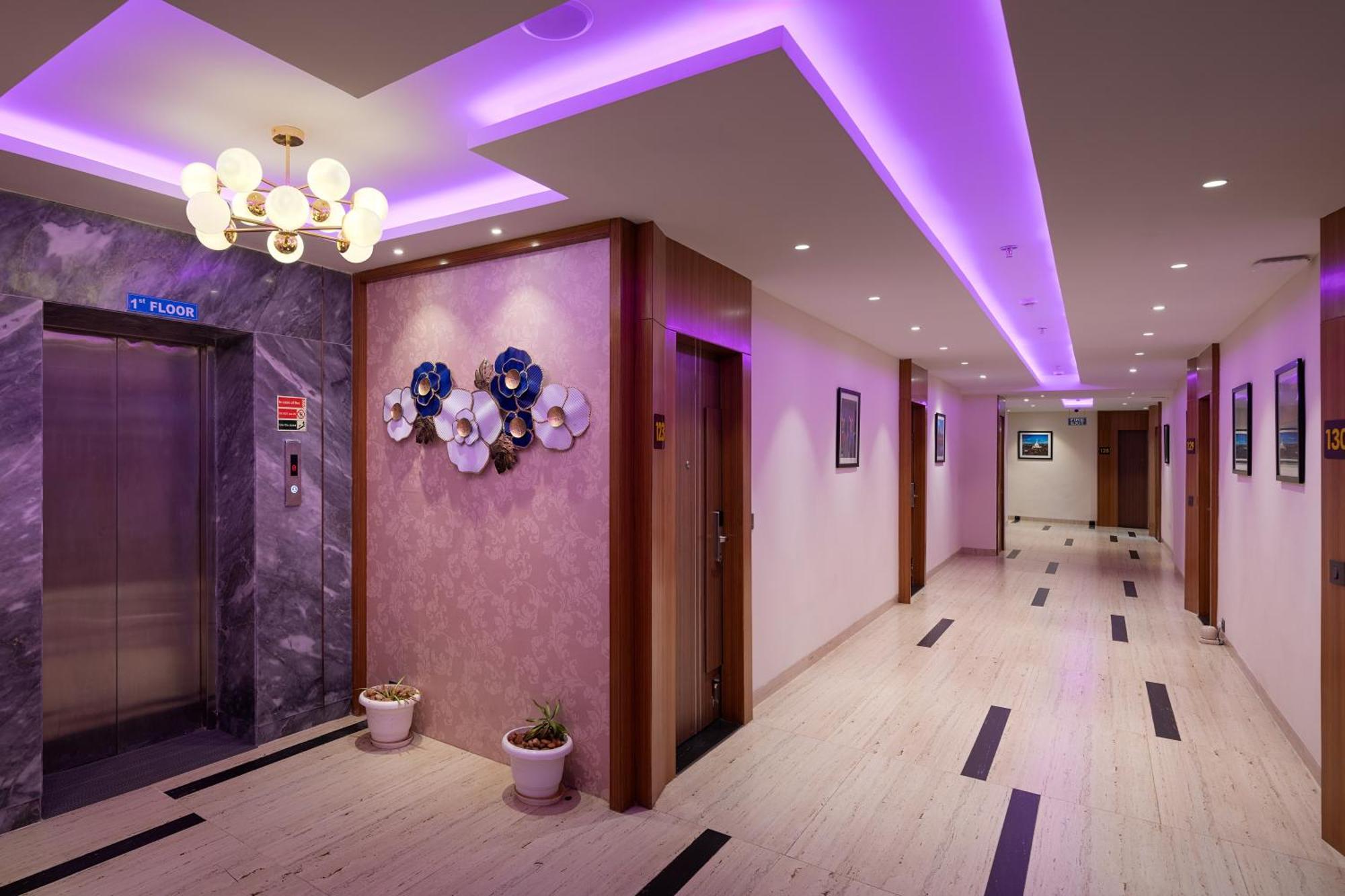 Cozzet Victoria Hotel Бхубанешвар Екстериор снимка